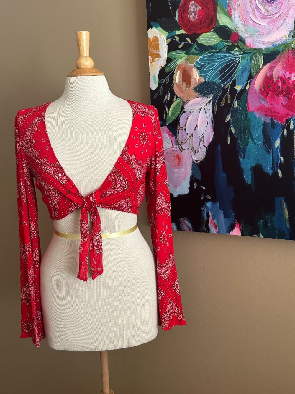 🔥 VIRAL Bandana Tie Front Crop Top S Boho Y2K Flare Sleeve